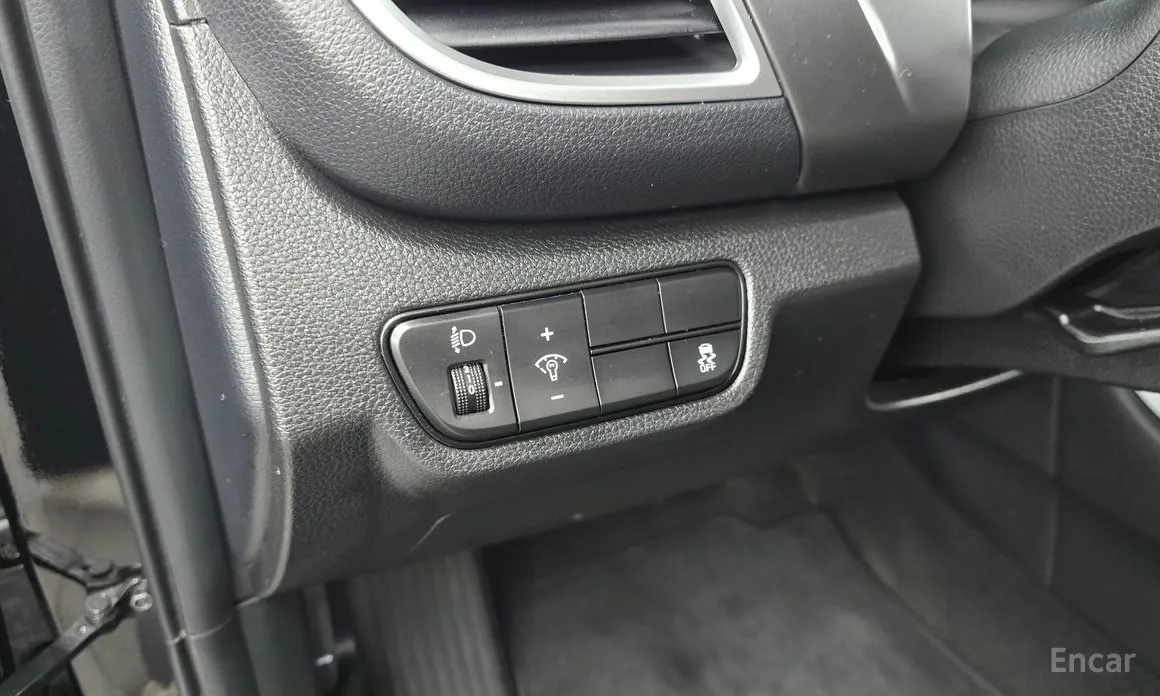 Фото 18 - Kia Seltos