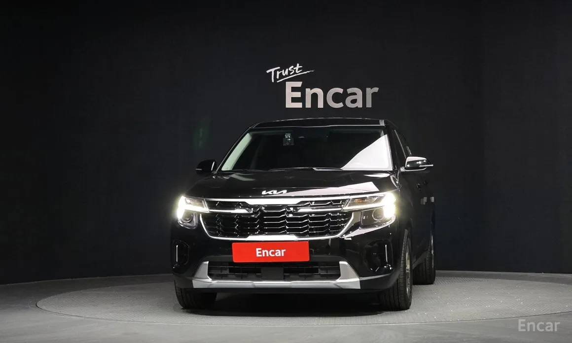 Фото 3 - Kia Seltos