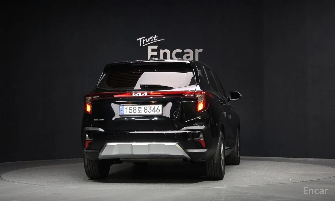 Фото 4 - Kia Seltos