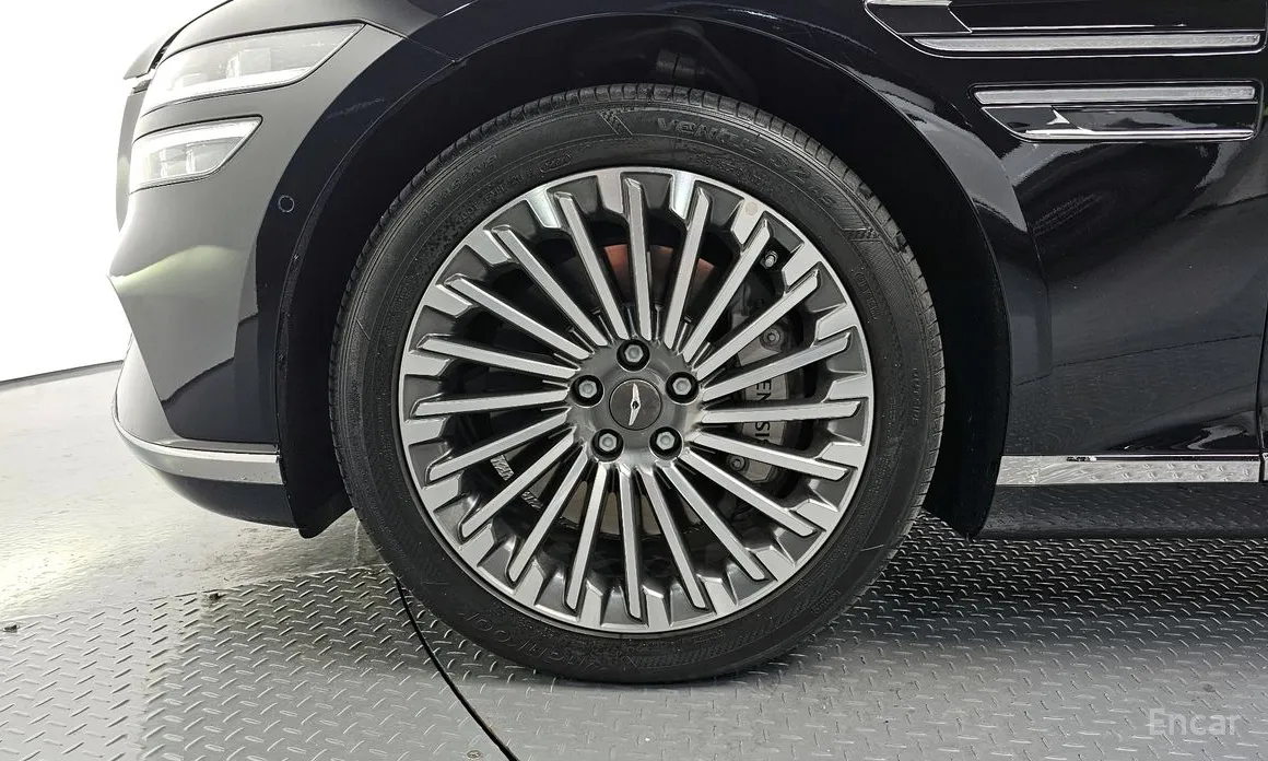 Фото 5 - Genesis G80