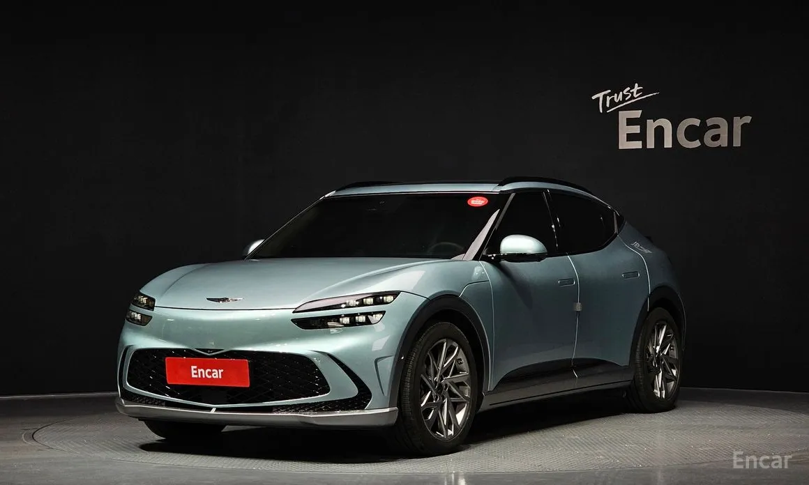 Фото 1 - Genesis GV60