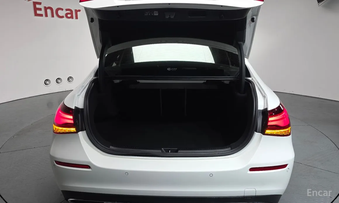 Фото 20 - Mercedes-Benz A-Class