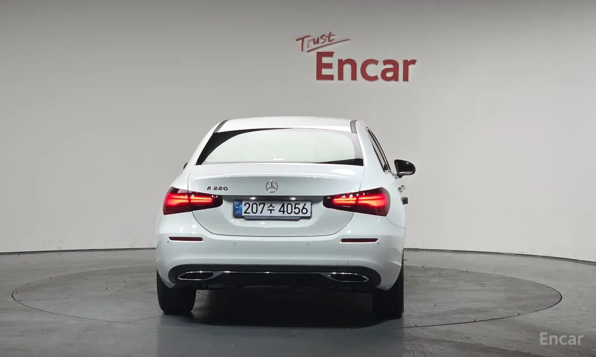 Фото 4 - Mercedes-Benz A-Class