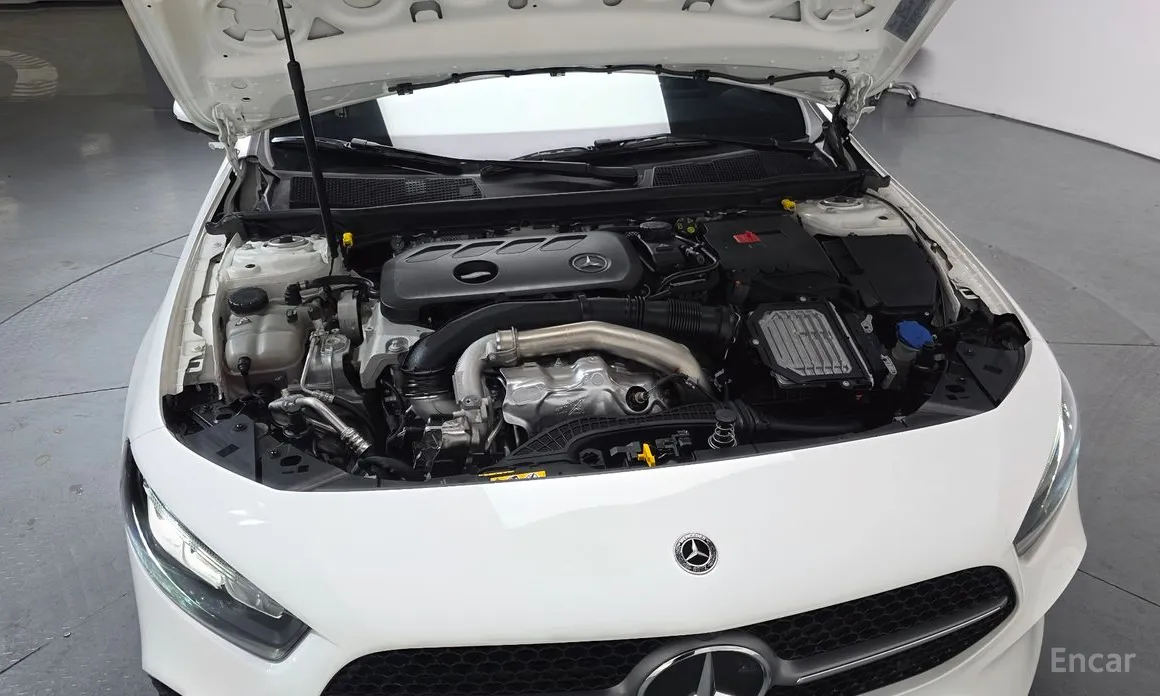 Фото 6 - Mercedes-Benz A-Class