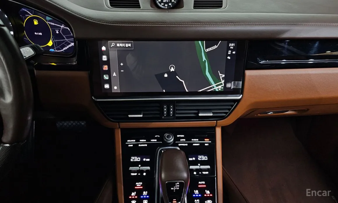 Фото 14 - Porsche Cayenne