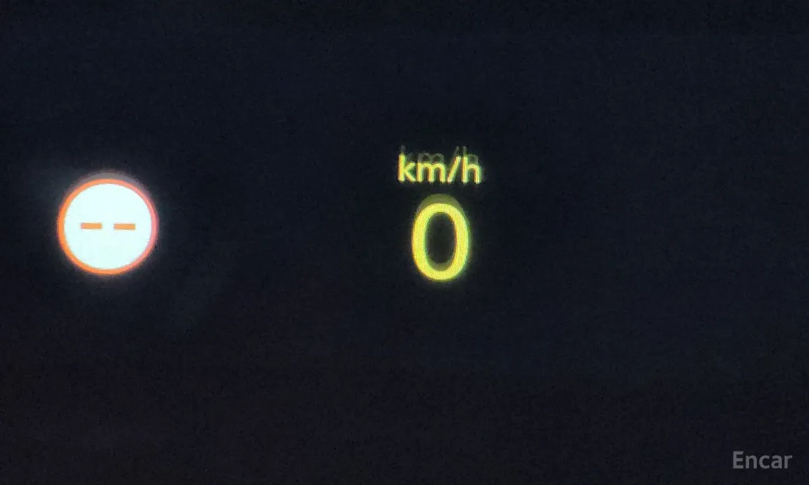 Фото 14 - Polestar 4