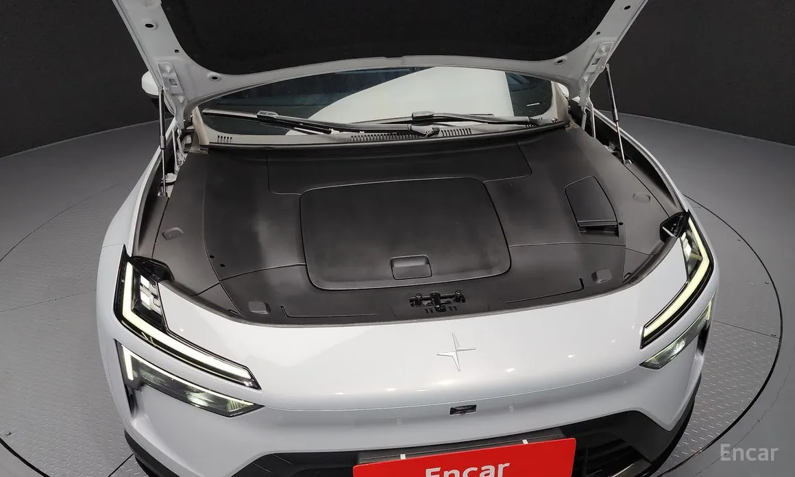Фото 6 - Polestar 4