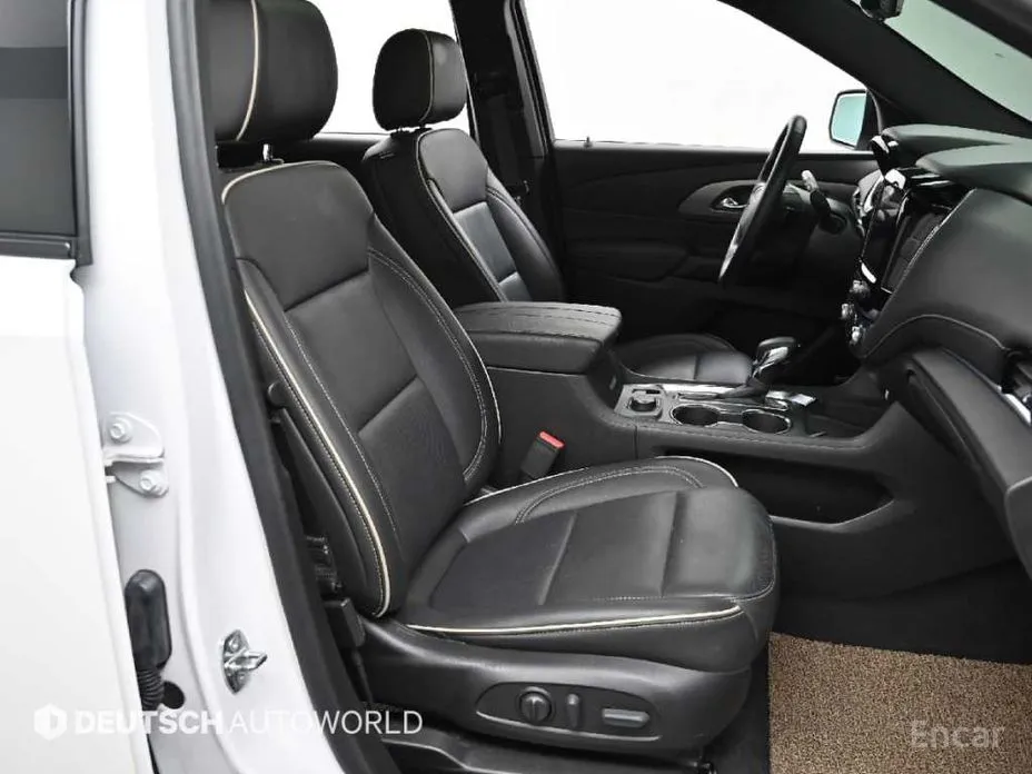 Фото 10 - Chevrolet Traverse