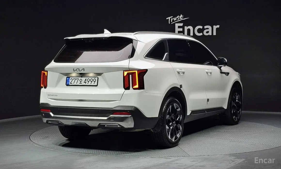 Фото 2 - Kia Sorento