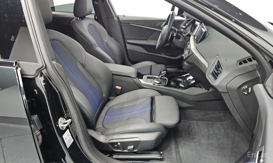 BMW 2 Series 2020 220i M Sports