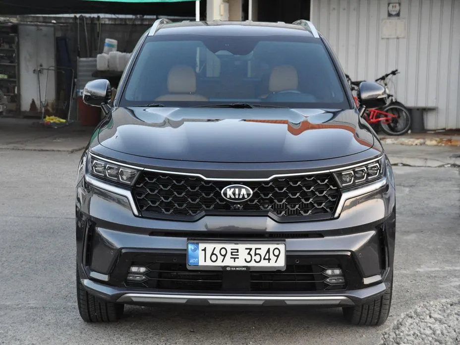 Фото 3 - Kia Sorento