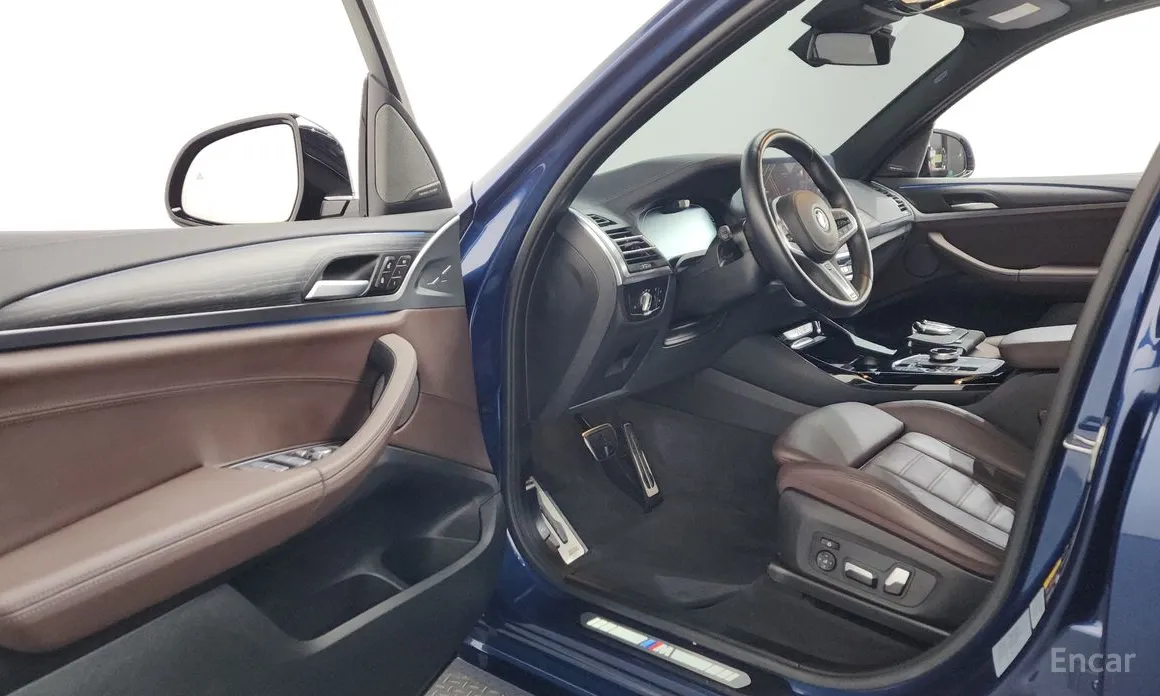 Фото 10 - BMW iX3