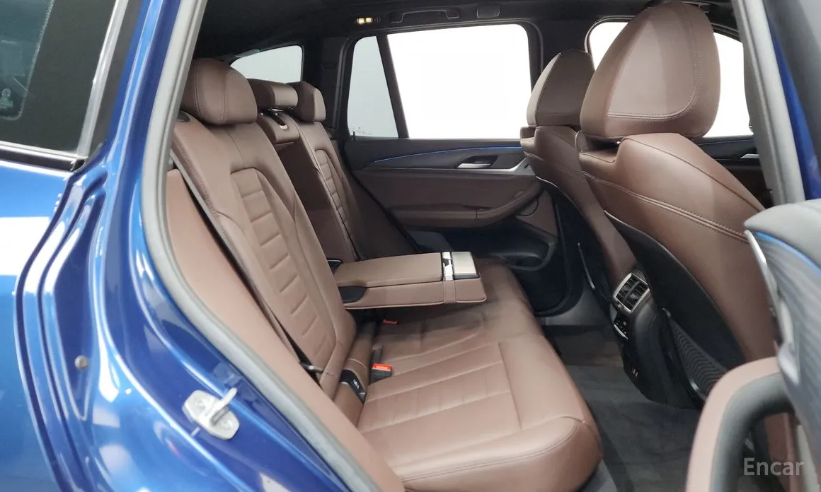 Фото 12 - BMW iX3