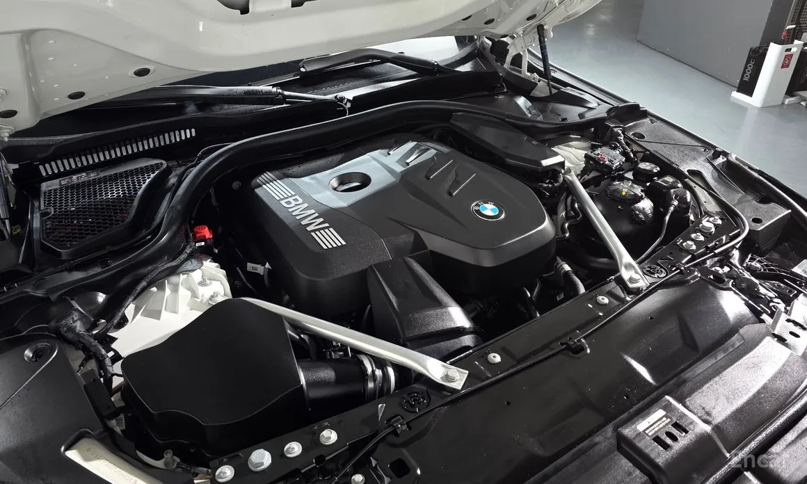 Фото 6 - BMW 5 Series