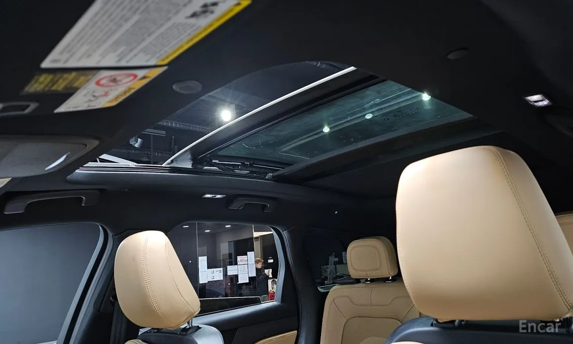 Фото 18 - Lincoln Corsair