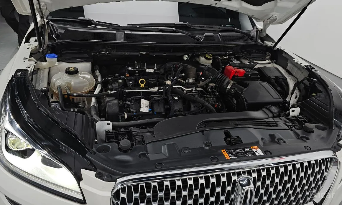 Фото 6 - Lincoln Corsair