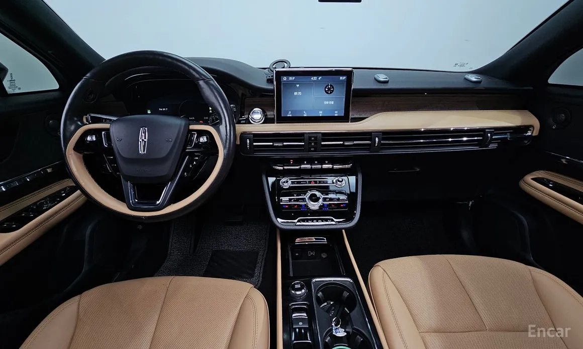 Фото 7 - Lincoln Corsair