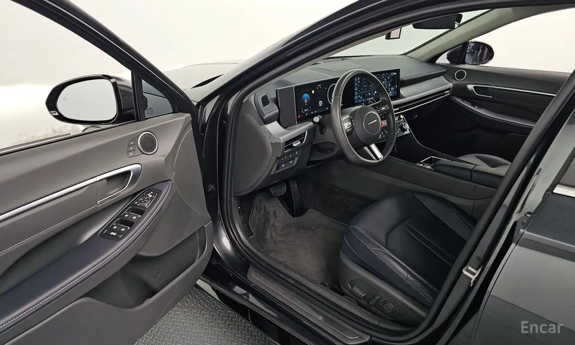 Фото 11 - Hyundai Sonata