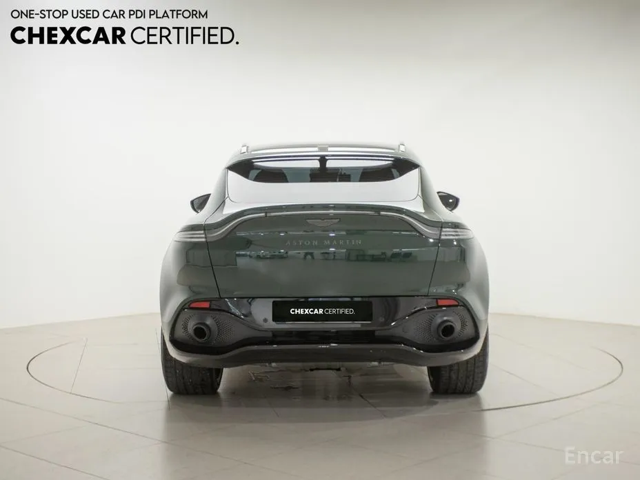 Фото 4 - Aston Martin DBX