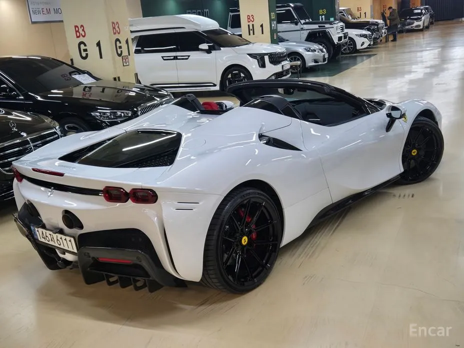 Фото 20 - Ferrari SF90