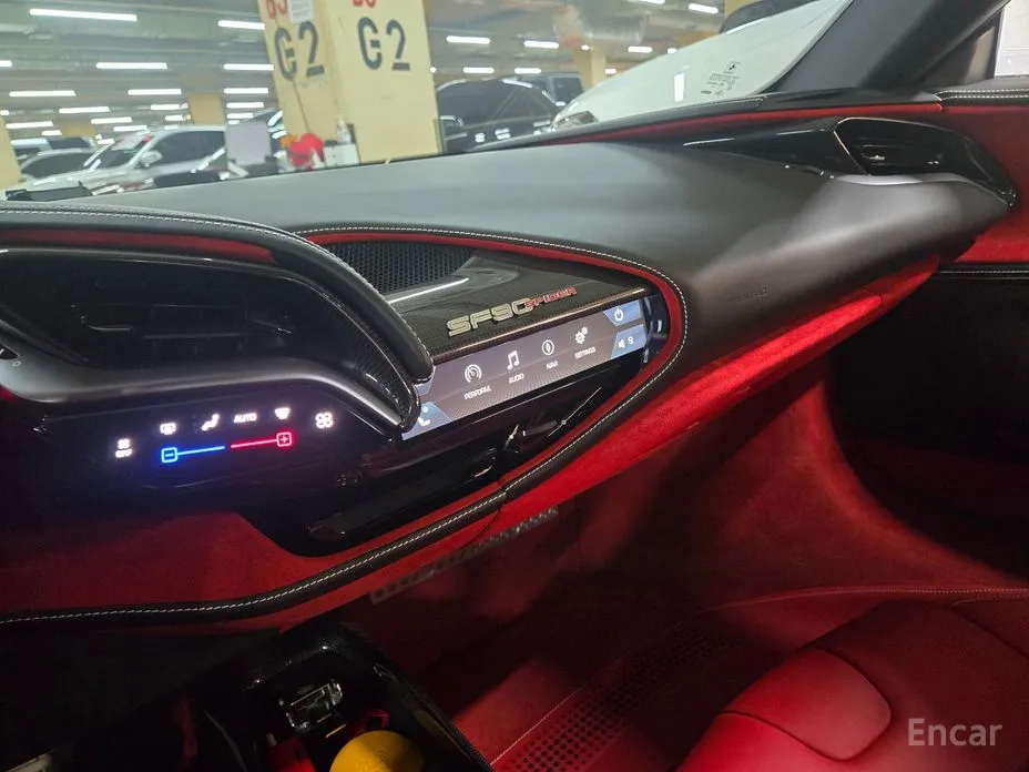 Фото 7 - Ferrari SF90