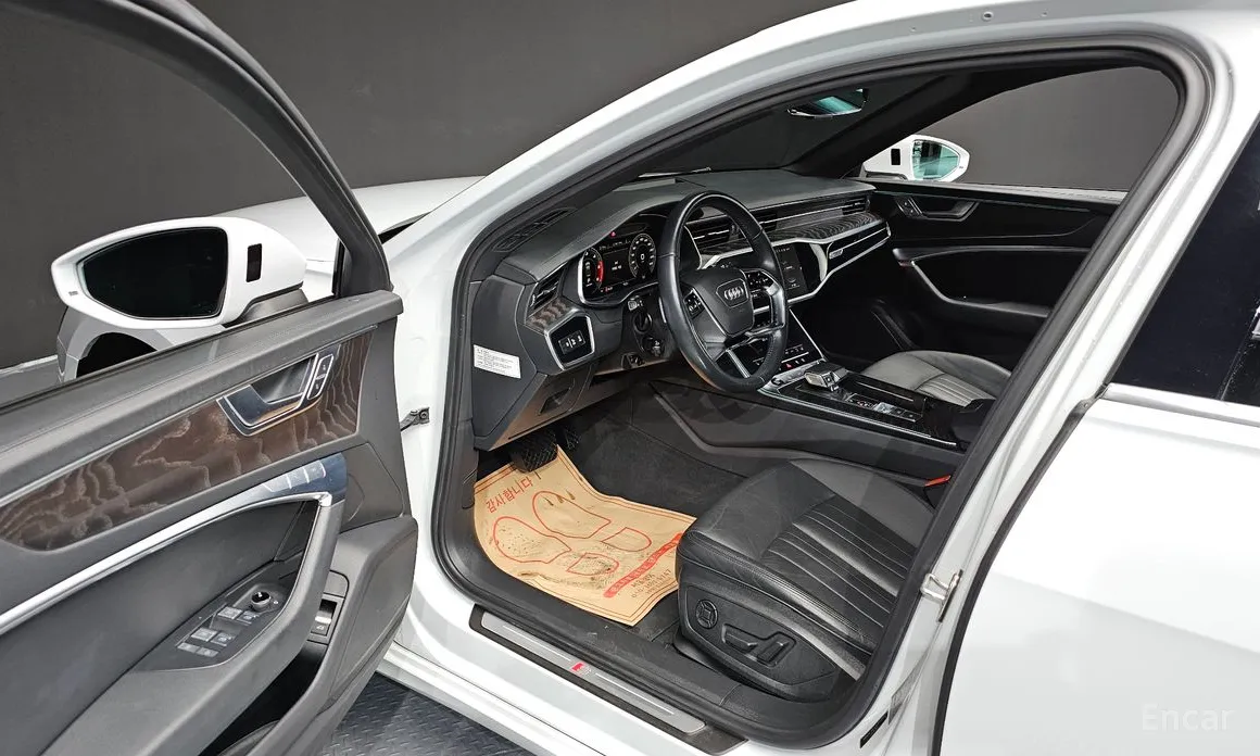 Фото 10 - Audi A6