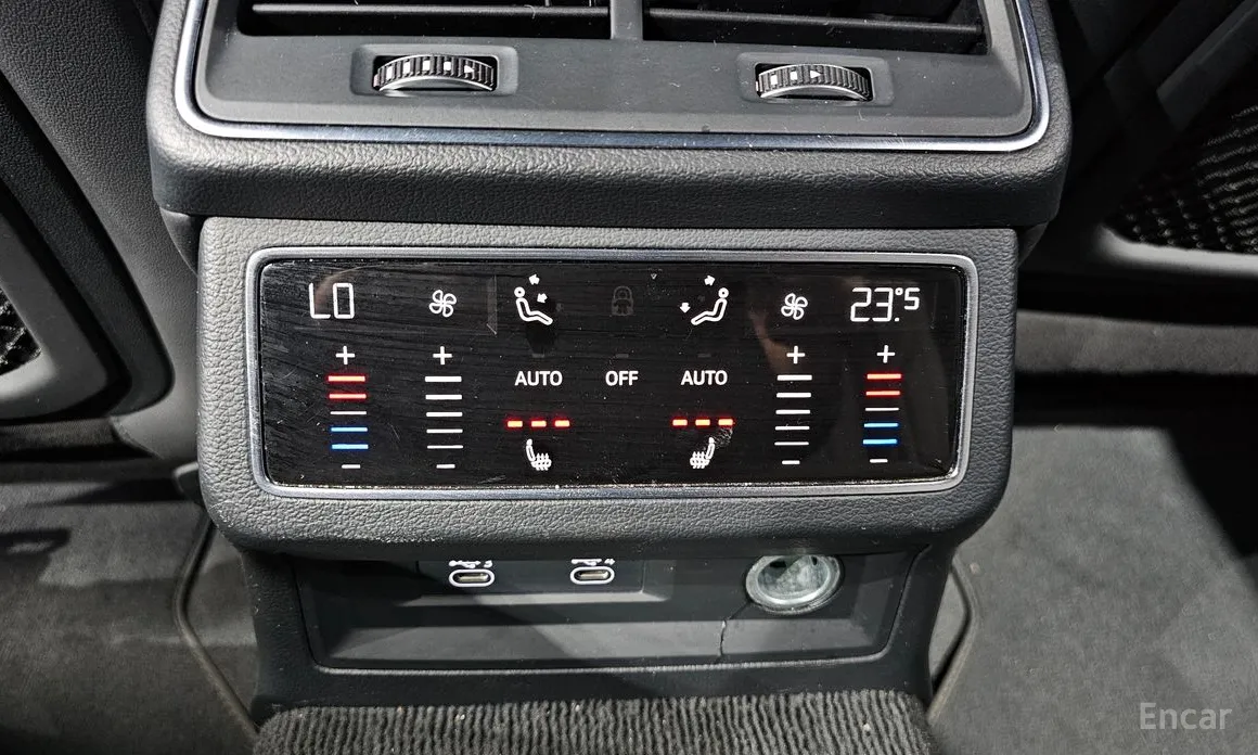 Фото 18 - Audi A6