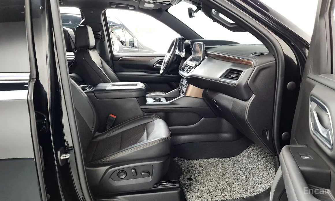 Фото 11 - Chevrolet Tahoe