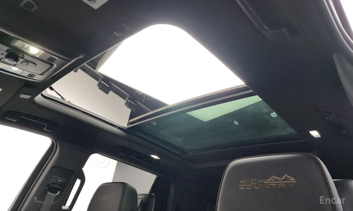 Фото 19 - Chevrolet Tahoe