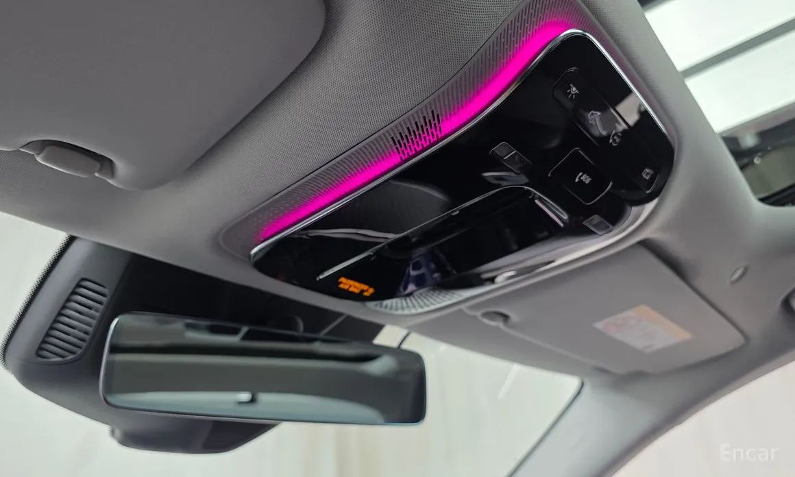 Фото 16 - Mercedes-Benz E-Class