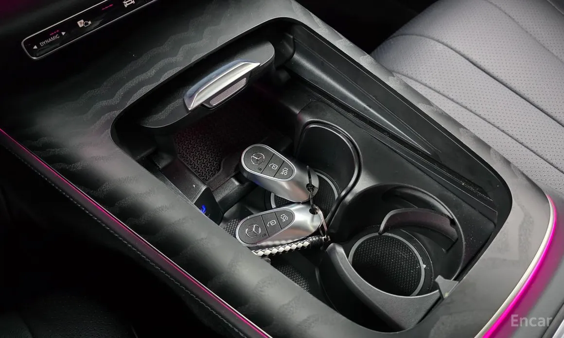 Фото 9 - Mercedes-Benz E-Class