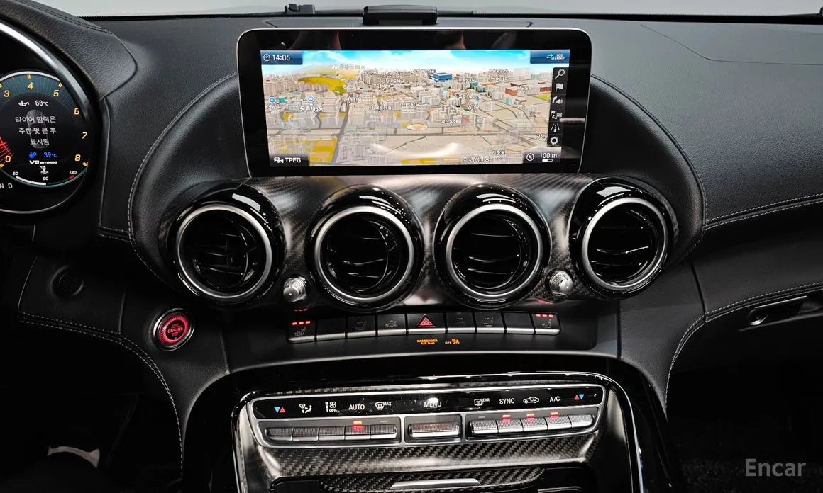 Фото 13 - Mercedes-Benz AMG GT