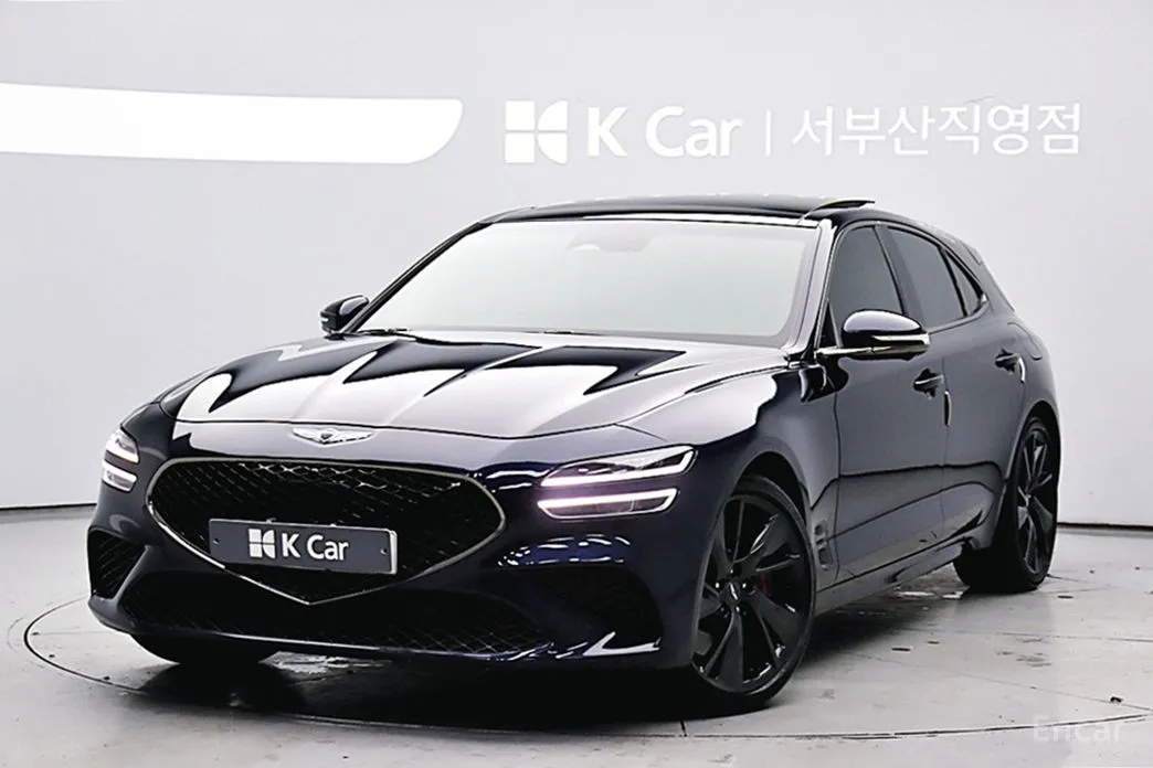 Фото 1 - Genesis G70