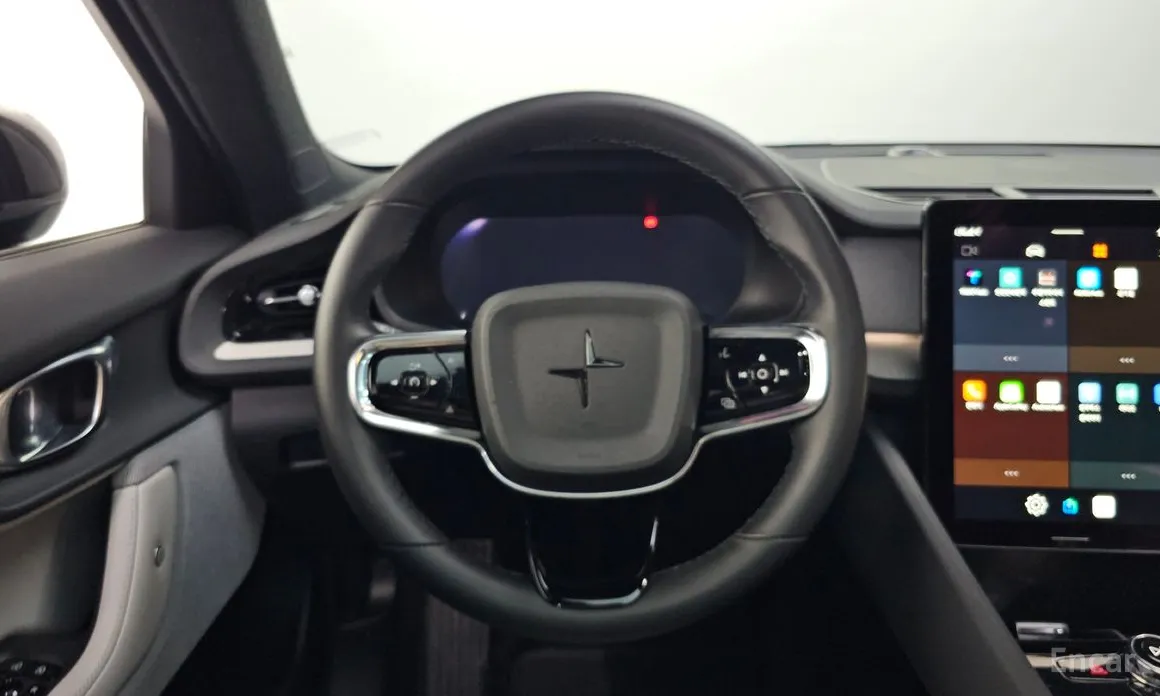 Фото 12 - Polestar 2