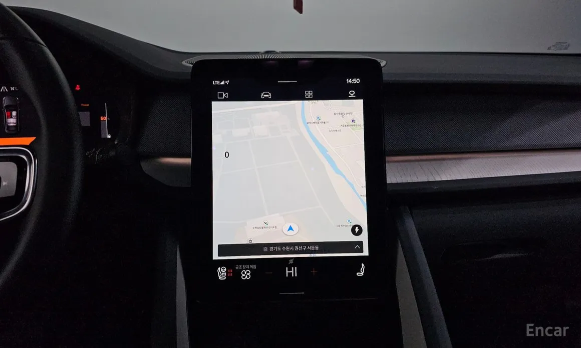 Фото 15 - Polestar 2