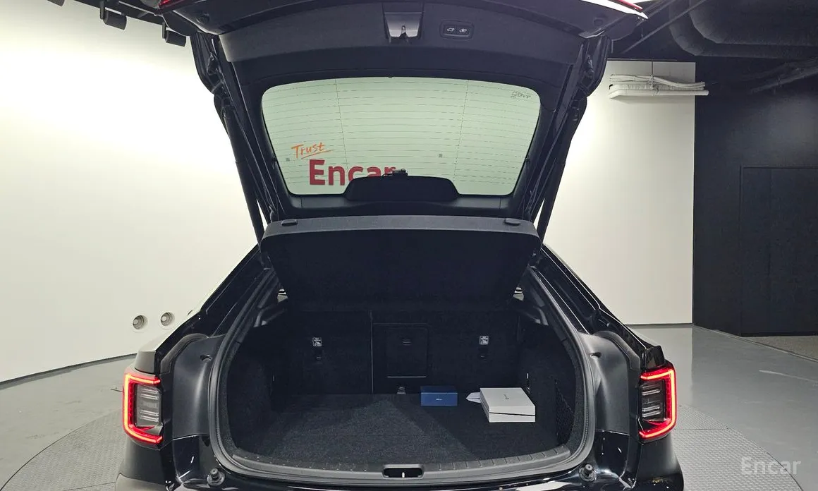 Фото 20 - Polestar 2