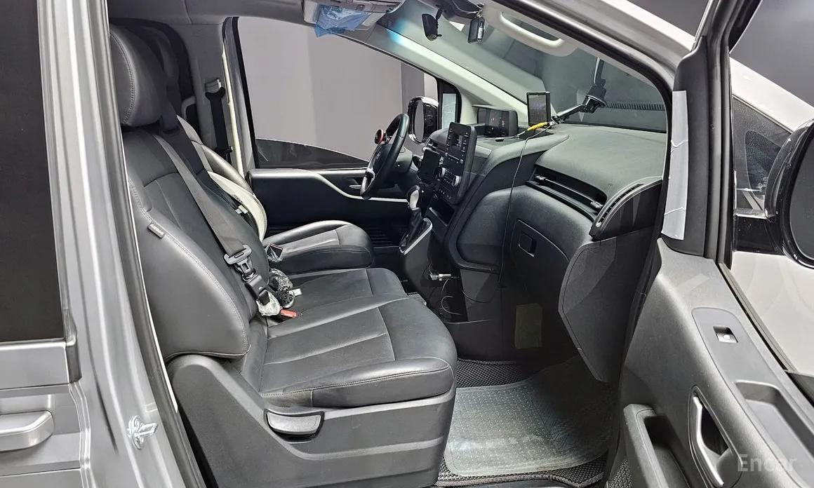 Фото 11 - Hyundai Staria