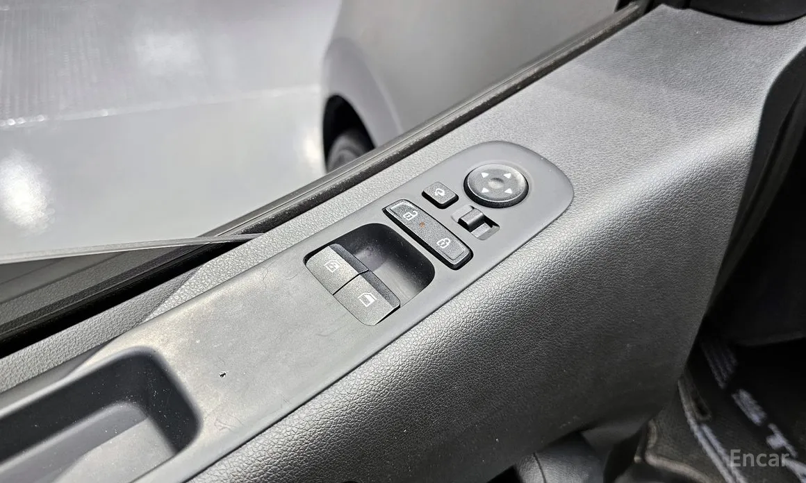 Фото 18 - Hyundai Staria