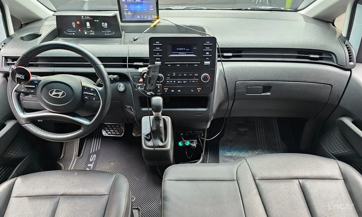 Фото 7 - Hyundai Staria