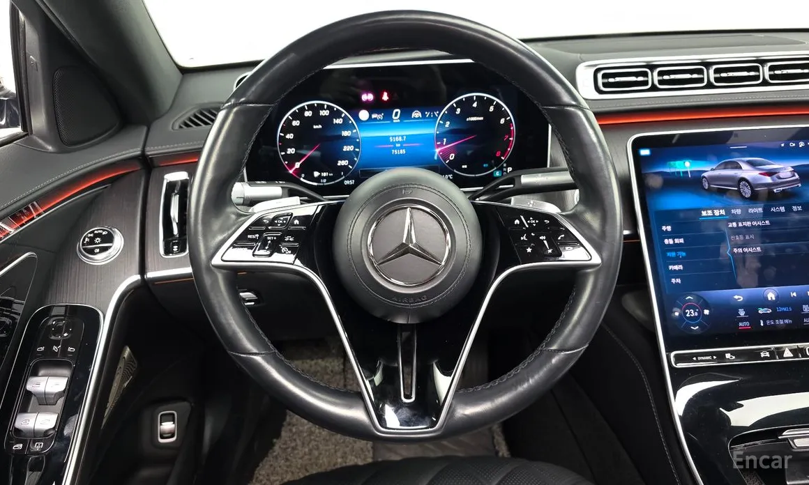 Фото 13 - Mercedes-Benz S-Class