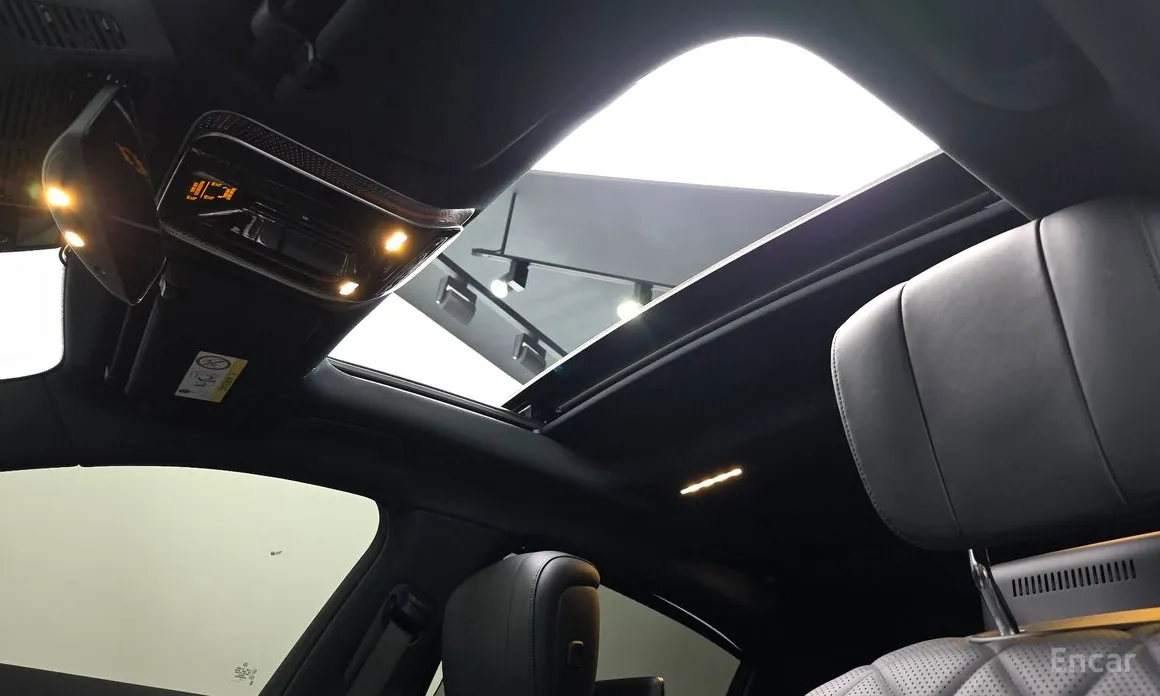 Фото 20 - Mercedes-Benz S-Class