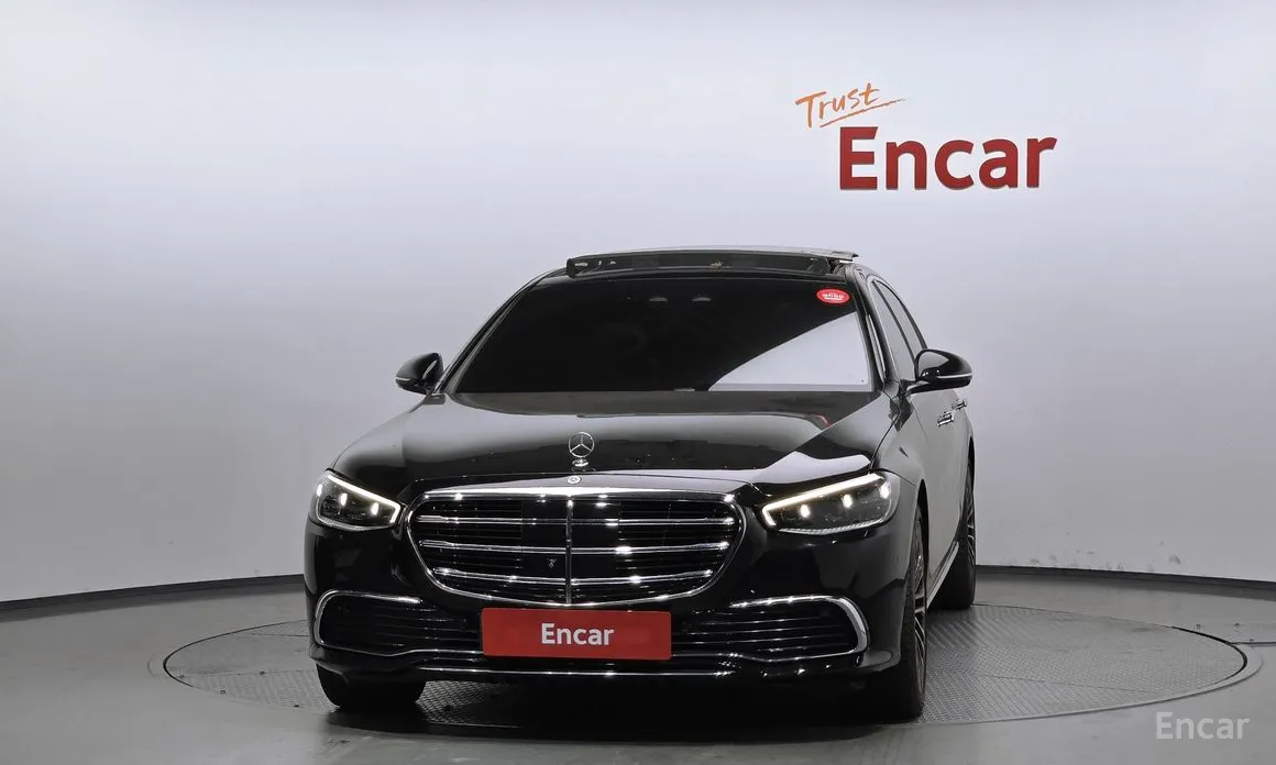 Фото 3 - Mercedes-Benz S-Class