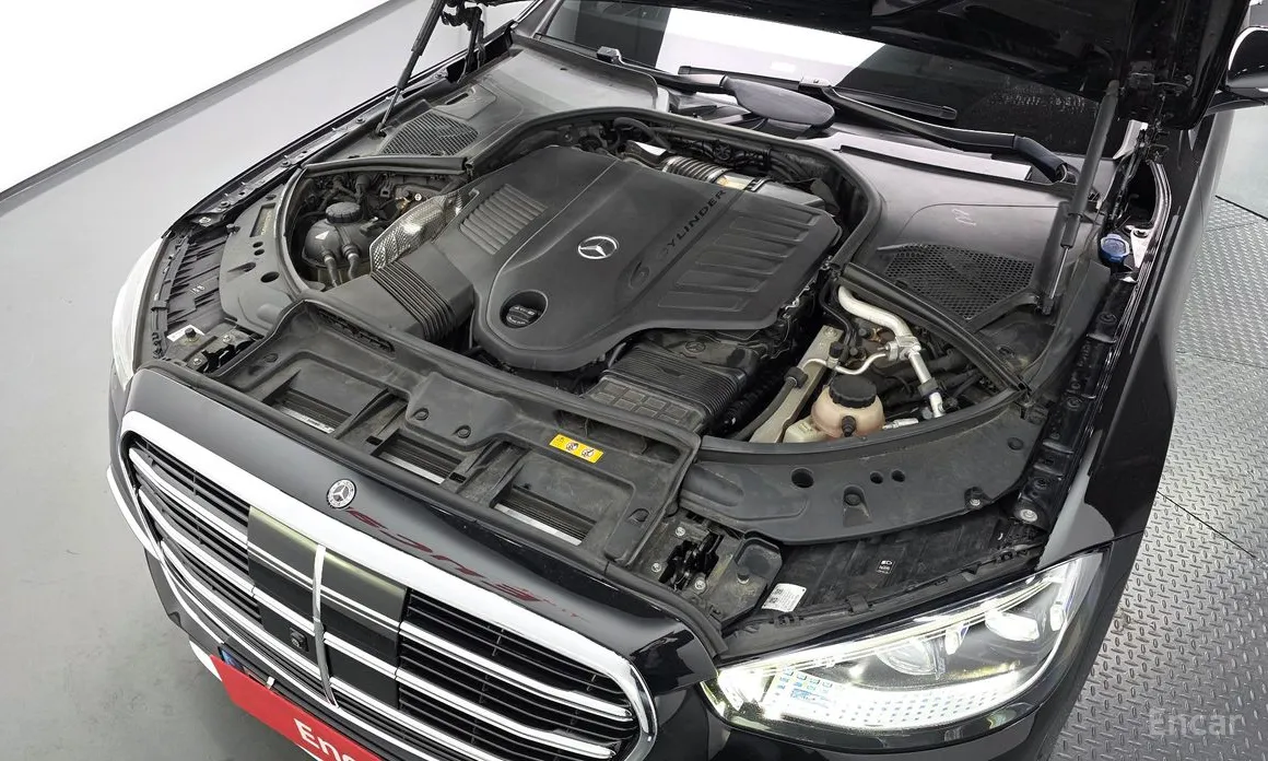 Фото 6 - Mercedes-Benz S-Class