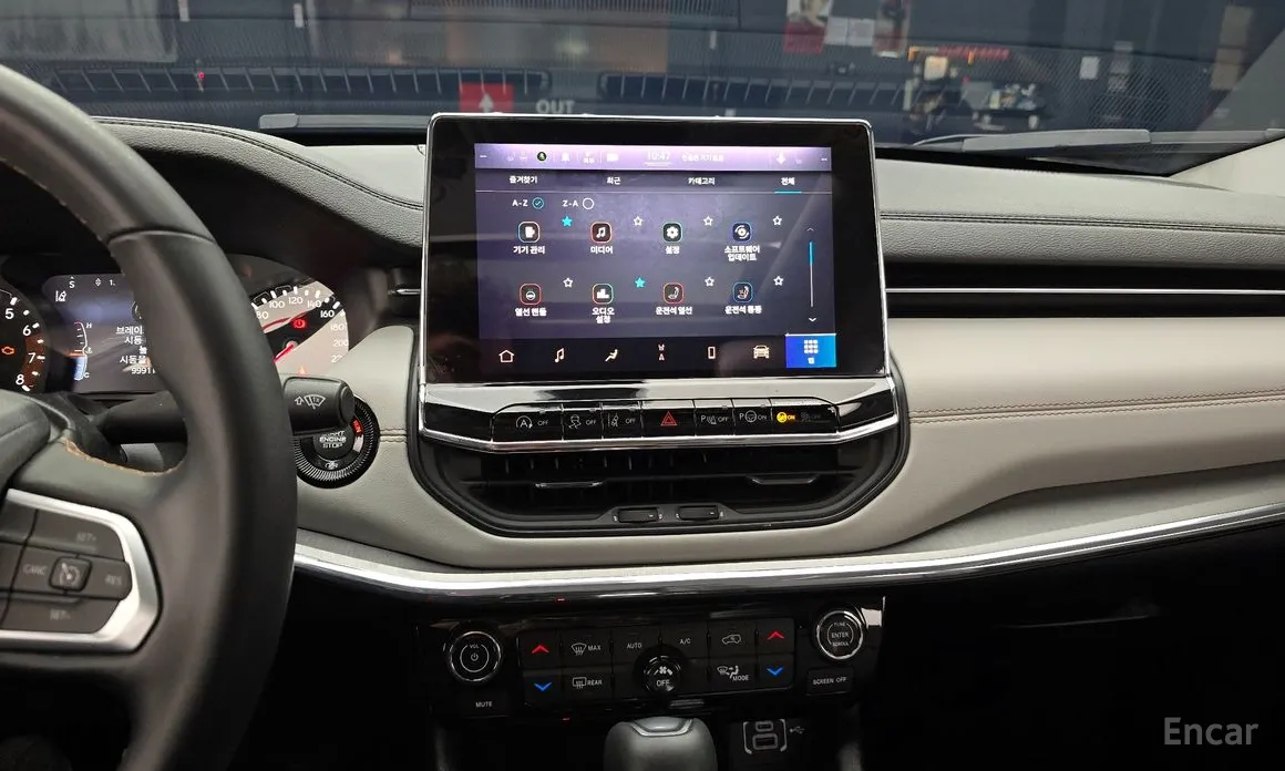 Фото 15 - Jeep Compass