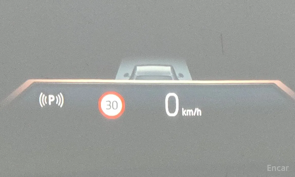 Фото 18 - BMW 7 Series