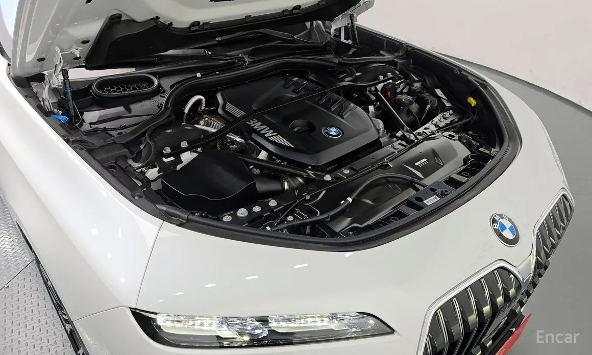 Фото 6 - BMW 7 Series