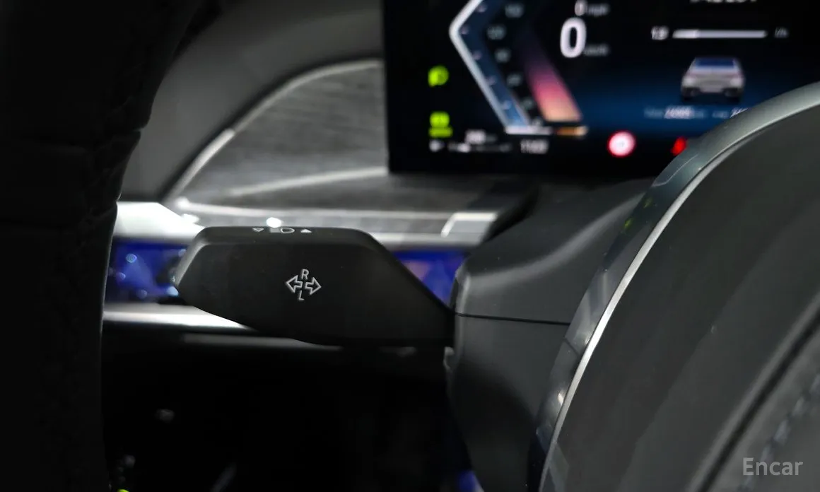 Фото 9 - BMW 7 Series