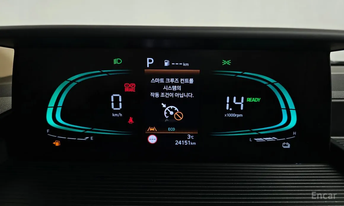 Фото 8 - Hyundai Staria