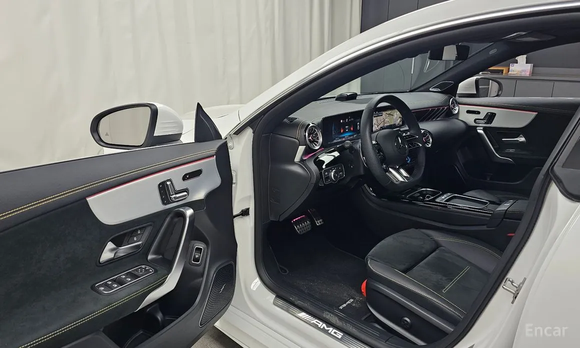 Фото 10 - Mercedes-Benz CLA-Class