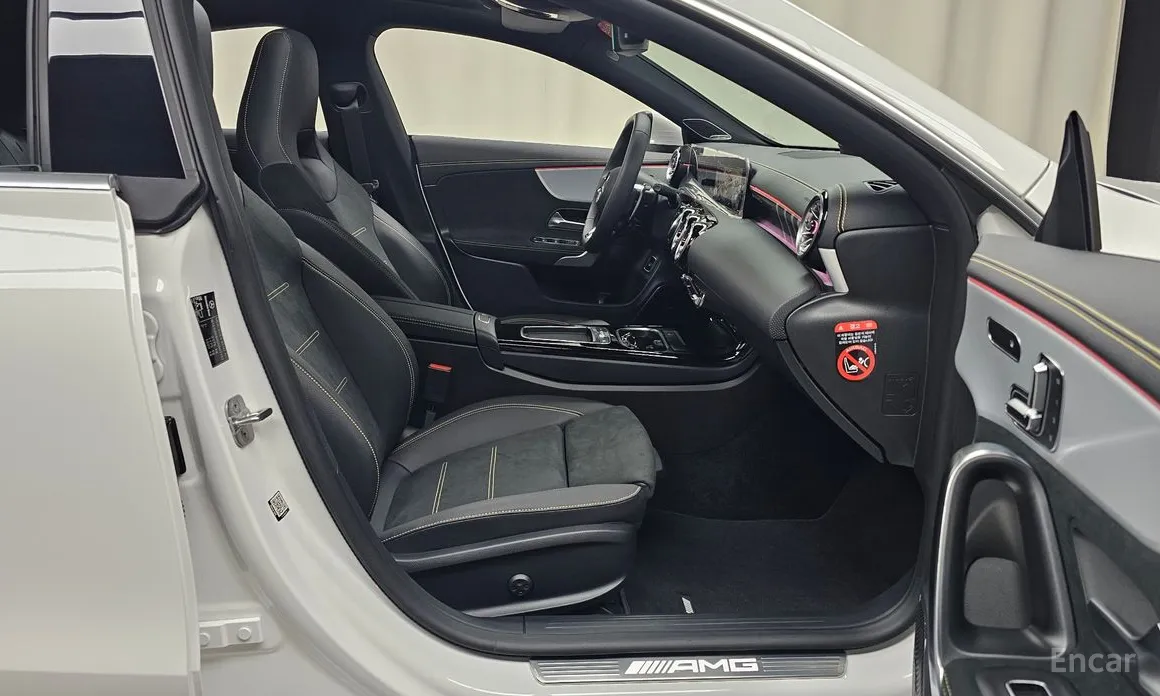 Фото 11 - Mercedes-Benz CLA-Class